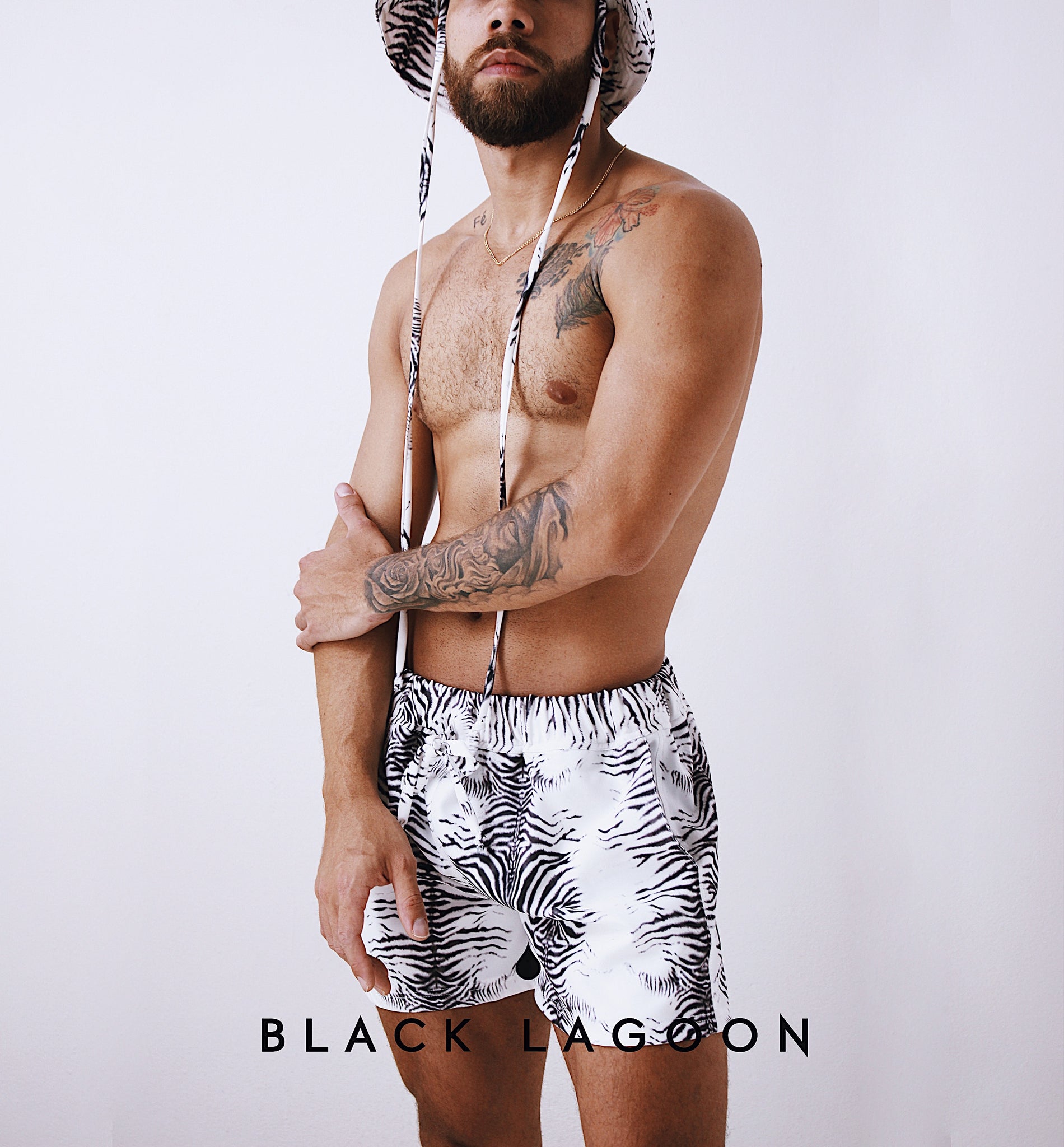 SAFARI Short